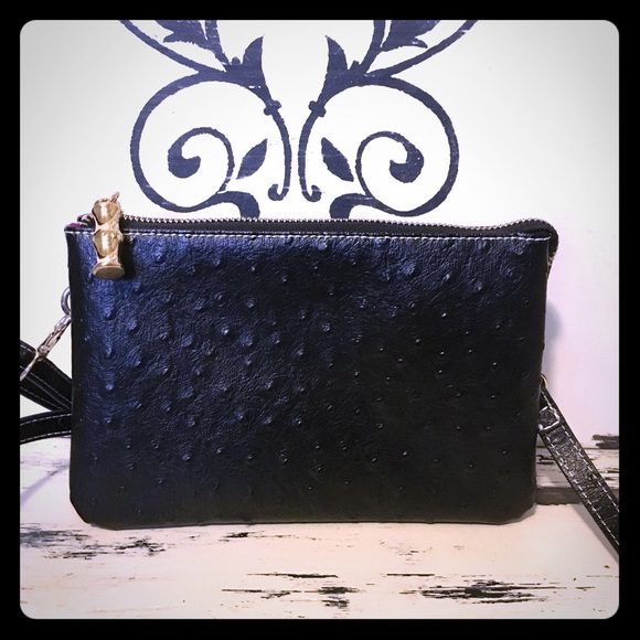 J. McLaughlin Handbags - J. McLaughlin leather crossbody